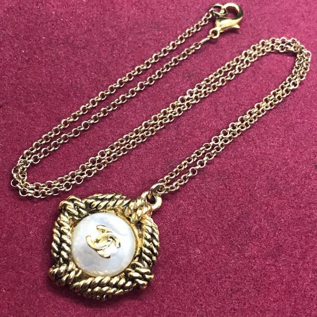 正規品 ヴィンテージシャネル CoCo フェイクパールネックレス < ブランド 正規品 ヴィンテージシャネル CoCo フェイクパールネックレス < ブランドの