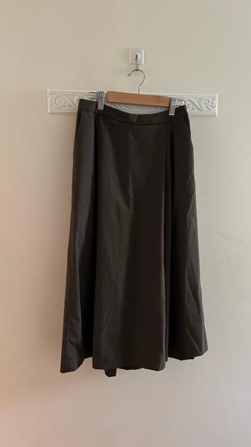 ユニクロ イージータックスカンツ スカーチョ ワイドパンツ オリーブ M < ブランド ユニクロ イージータックスカンツ スカーチョ ワイドパンツ オリーブ M < ブランドの