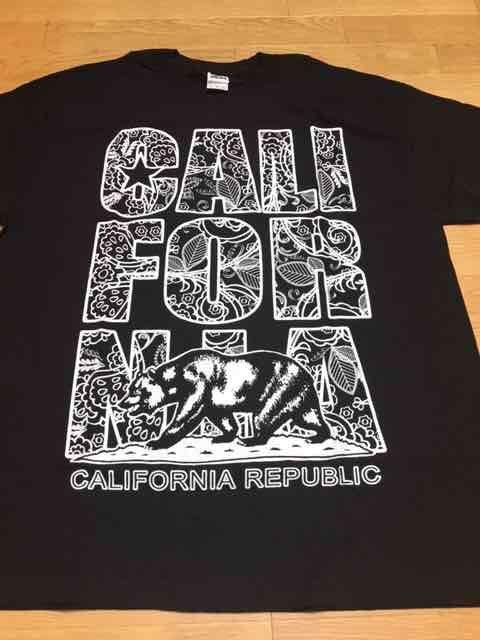 LA直輸入黒 CALIFORNIA?REPUBLICデザインプリントTシャツXL H7 < 男性ファッション LA直輸入黒 CALIFORNIA?REPUBLICデザインプリントTシャツXL H7 < 男性ファッションの