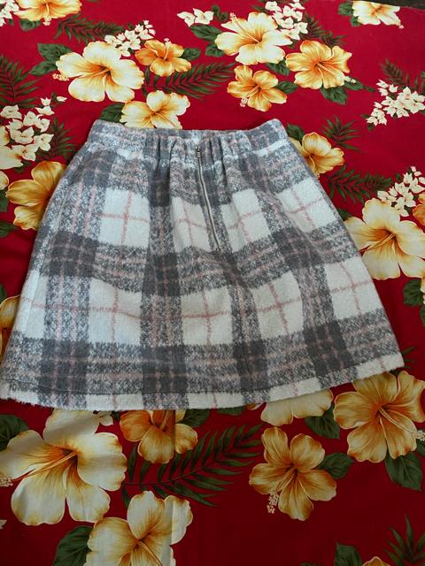 新品未使用☆oneway☆ふんわりグレー×ピンクチェックスカート☆ < ブランド 新品未使用☆oneway☆ふんわりグレー×ピンクチェックスカート☆ < ブランドの