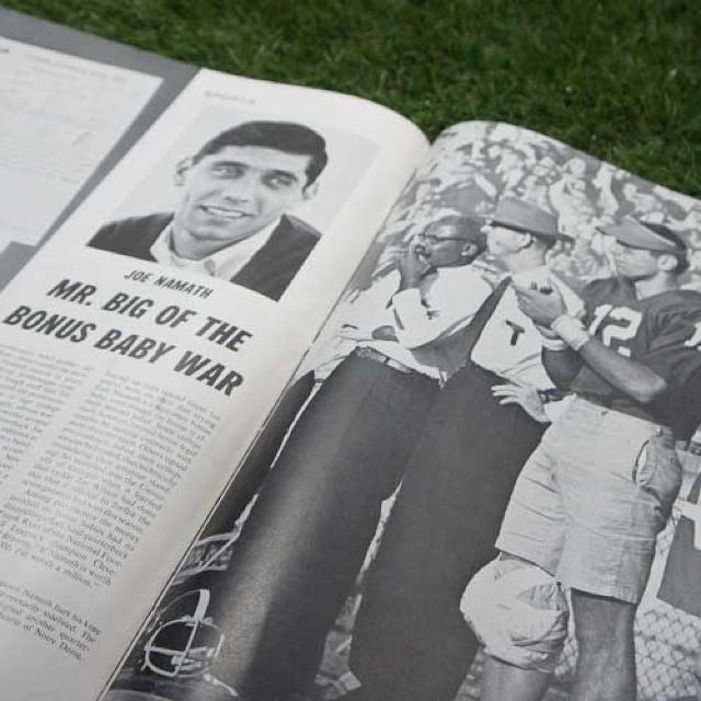 激レア【輸入雑誌】Life/ライフ Ted Kennedy's Recovery -1965.1.15- 【ヴィンテージ物】 < 本/雑誌  激レア【輸入雑誌】Life/ライフ Ted Kennedy's Recovery -1965.1.15- 【ヴィンテージ物】 < 本/雑誌の