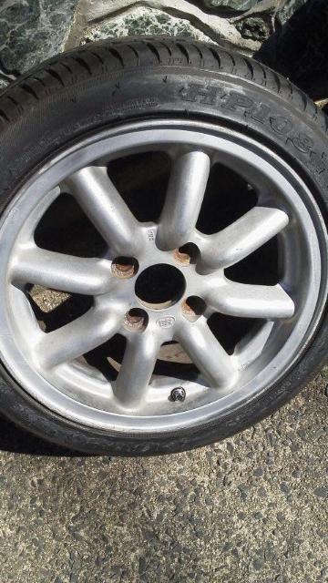 希少ブラックレーシングバリ山引っ張り155/55R14 < 自動車/バイク 希少ブラックレーシングバリ山引っ張り155/55R14 < 自動車/バイク