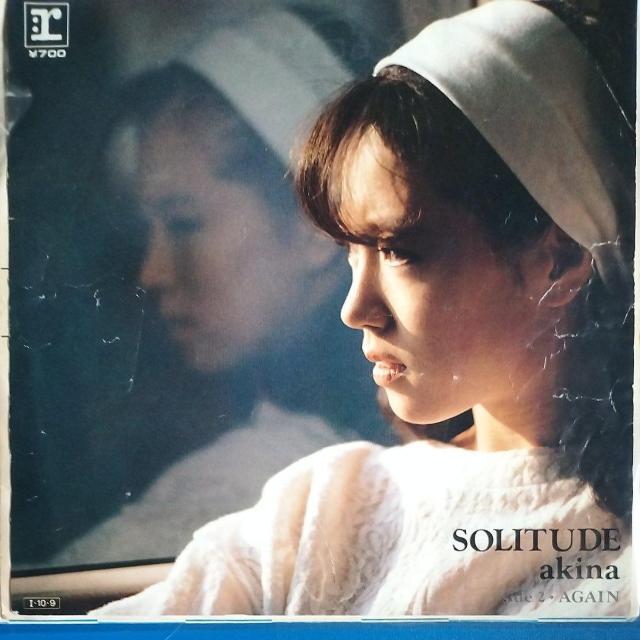 中森明菜 シングルレコード SOLITUDE < CD/DVD/ビデオ 中森明菜 シングルレコード SOLITUDE < CD/DVD/ビデオの