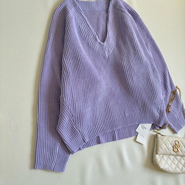 ◆新品◆ティティベイト◆ラベンダー◆Vネックニット◆ローゲージ◆ゆったり◆M < 女性ファッション  ◆新品◆ティティベイト◆ラベンダー◆Vネックニット◆ローゲージ◆ゆったり◆M < 女性ファッションの