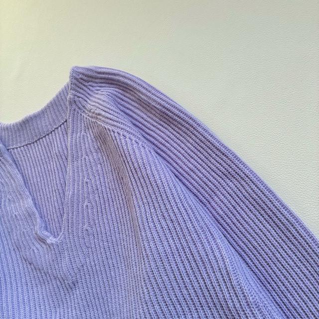 ◆新品◆ティティベイト◆ラベンダー◆Vネックニット◆ローゲージ◆ゆったり◆M < 女性ファッション  ◆新品◆ティティベイト◆ラベンダー◆Vネックニット◆ローゲージ◆ゆったり◆M < 女性ファッションの