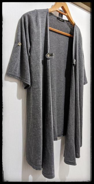 ★Dosch★ドスチ★dosch★半袖★カーディガン★灰色★Mサイズ★部屋着★まとめ買い歓迎★ < ブランド  ★Dosch★ドスチ★dosch★半袖★カーディガン★灰色★Mサイズ★部屋着★まとめ買い歓迎★ < ブランドの