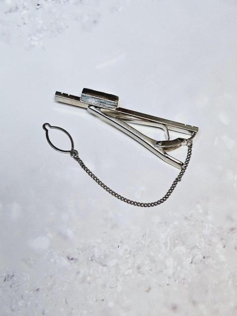 (56) 新品 ラインストーン 青×水色 ネクタイピン クリップ 定価¥2,980 < 男性ファッション (56) 新品 ラインストーン 青×水色 ネクタイピン クリップ 定価¥2,980 < 男性ファッションの