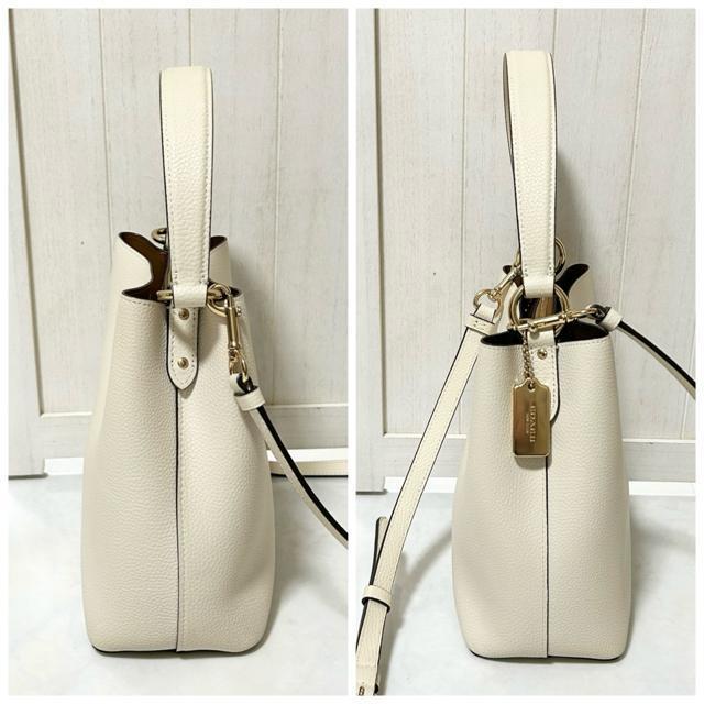 美品 Coach コーチ スモール タウンバケット バッグ 2way < ブランド 美品 Coach コーチ スモール タウンバケット バッグ 2way < ブランドの