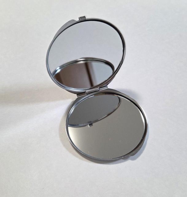 ハスキー手鏡★ハンドメイド シベリアンハスキー シベリアンハスキーグッズ 手鏡 大きめ手鏡 犬アクセサリー < 女性ファッション ハスキー手鏡★ハンドメイド シベリアンハスキー シベリアンハスキーグッズ 手鏡 大きめ手鏡 犬アクセサリー < 女性ファッションの