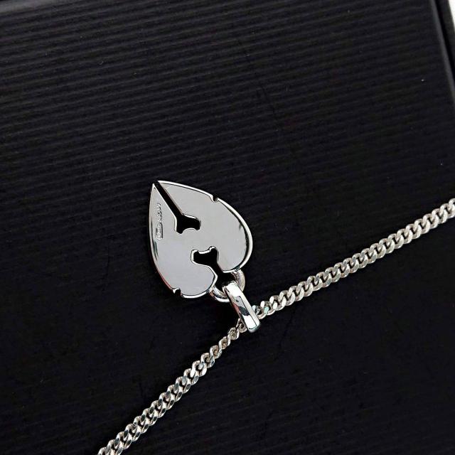 GUCCI �l�b�N���X �� �u�����h�� 