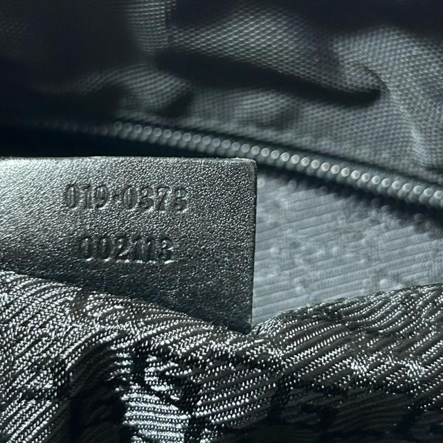 GUCCI �O�b�` ���S�v���[�g �i�C���� ���U�[ �n���h�o�b�O �g�[�g�o�b�O �u���b�N �V���o�[���� �� �u�����h�� 