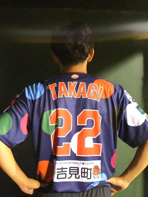 #22 高木 大暉選手 おふろcafeDAY限定 水玉ユニフォーム(着用・直筆サイン入り) < レジャー/スポーツ #22 高木 大暉選手 おふろcafeDAY限定 水玉ユニフォーム(着用・直筆サイン入り) < レジャー/スポーツの
