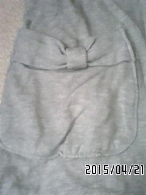 ライトグレー色リボンポケットパフスリーブ袖パーカー < 女性ファッション  ライトグレー色リボンポケットパフスリーブ袖パーカー < 女性ファッションの