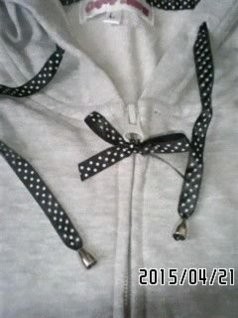 ライトグレー色リボンポケットパフスリーブ袖パーカー < 女性ファッション  ライトグレー色リボンポケットパフスリーブ袖パーカー < 女性ファッションの