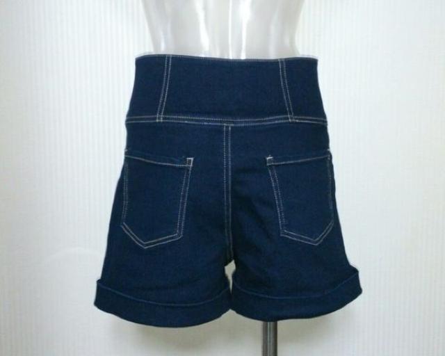 COLZA★ハイウエスト デニム ショートパンツ < ブランド COLZA★ハイウエスト デニム ショートパンツ < ブランドの