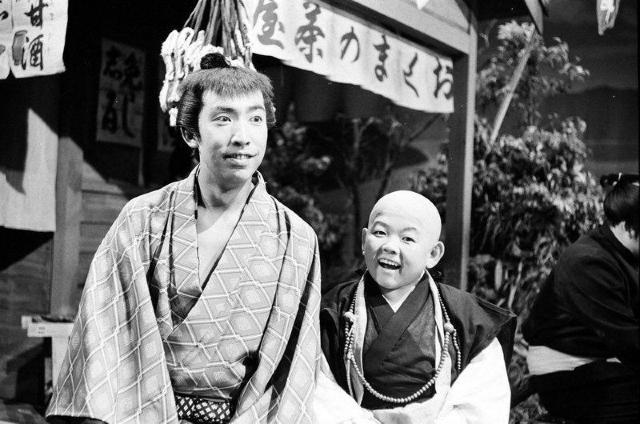 ☆☆てなもんや三度笠☆爆笑傑作集☆DVD-BOX 5枚組 < CD/DVD/ビデオ  ☆☆てなもんや三度笠☆爆笑傑作集☆DVD-BOX 5枚組 < CD/DVD/ビデオの