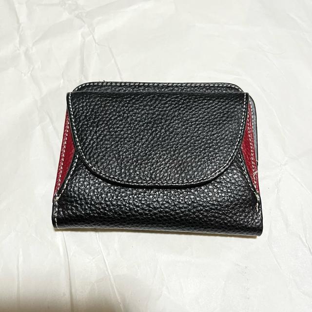 A【ノーブランド扱い】 レザー / 二つ折り財布(小銭入れあり) < 女性ファッション A【ノーブランド扱い】 レザー / 二つ折り財布(小銭入れあり) < 女性ファッションの