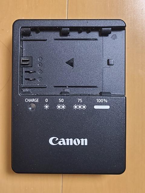 �L���m�� Canon �o�b�e���[�`���[�W���[ LC-E6 �����i  �� �Ɠd/AV�� 