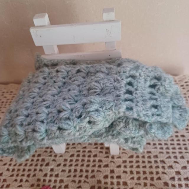 ☆Hand made☆ 薔薇の差し込みミニマフラー*薄いグリーン < ペット/手芸/園芸 ☆Hand made☆ 薔薇の差し込みミニマフラー*薄いグリーン < ペット/手芸/園芸の