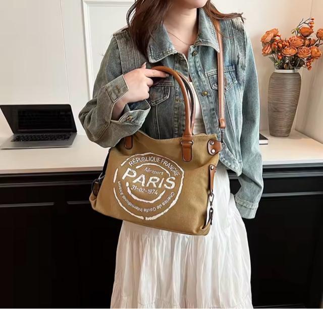 通勤・通学に最適!A4サイズ対応の万能トート キャンパス ブラウン < 女性ファッション 通勤・通学に最適!A4サイズ対応の万能トート キャンパス ブラウン < 女性ファッションの