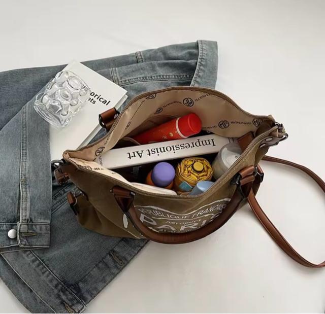 通勤・通学に最適!A4サイズ対応の万能トート キャンパス ブラウン < 女性ファッション 通勤・通学に最適!A4サイズ対応の万能トート キャンパス ブラウン < 女性ファッションの