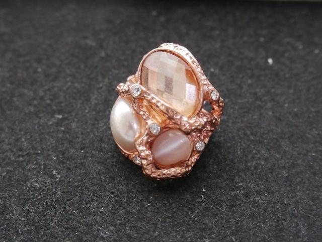 新品ゴスロリ姫系アンティーク調ビジューストーンリング指輪 9号 < 女性アクセサリー/時計  新品ゴスロリ姫系アンティーク調ビジューストーンリング指輪 9号  < 女性アクセサリー/時計の