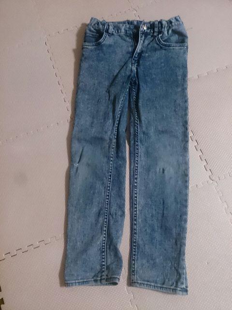 130 H&M  &DENIM 訳あり < キッズ/ベビー  130 H&M  &DENIM 訳あり  < キッズ/ベビーの
