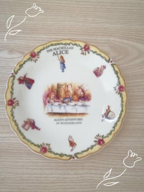 新品☆THE MACMILLAN ALICE *パーティセット < インテリア/ライフ  新品☆THE MACMILLAN ALICE *パーティセット < インテリア/ライフの