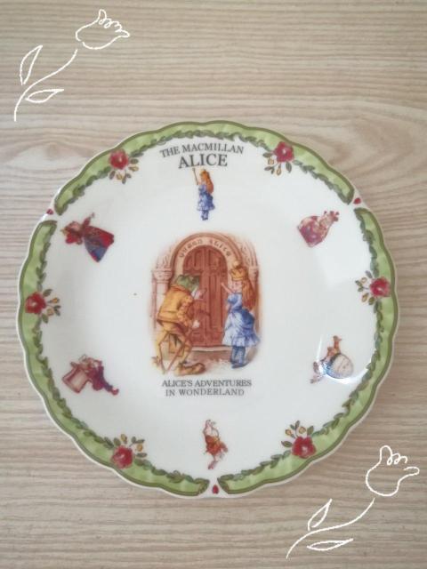 新品☆THE MACMILLAN ALICE *パーティセット < インテリア/ライフ  新品☆THE MACMILLAN ALICE *パーティセット < インテリア/ライフの
