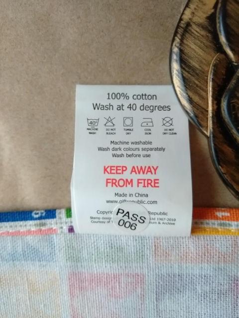 The Stamp Collection MultiColoured First Class Giftsイギリス切手柄ティータオル < インテリア/ライフ  The Stamp Collection MultiColoured First Class Giftsイギリス切手柄ティータオル < インテリア/ライフの