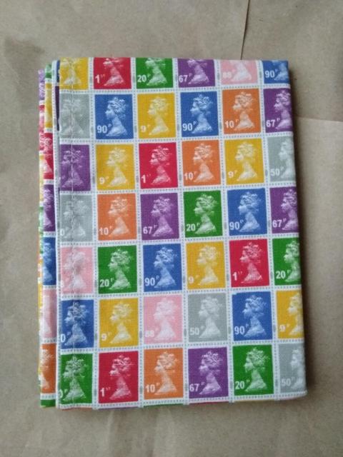 The Stamp Collection MultiColoured First Class Giftsイギリス切手柄ティータオル < インテリア/ライフ  The Stamp Collection MultiColoured First Class Giftsイギリス切手柄ティータオル < インテリア/ライフの