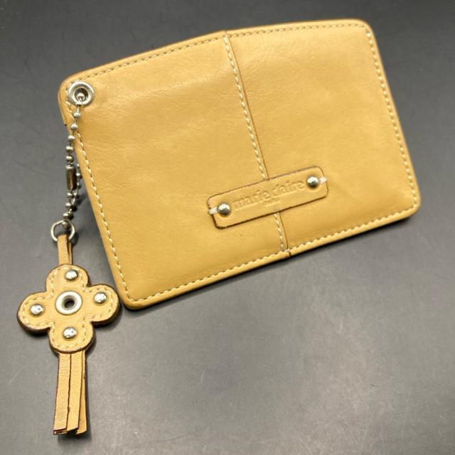 即決 marie claire パスケース < ブランド 即決 marie claire パスケース < ブランドの