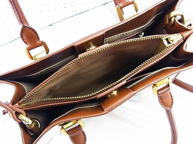 ���K�ɔ��i CHARLES & KEITH �`���[���Y���L�[�X�{�v�X�G�[�h�~���U�[���|���E���^��2WAY�n���h���V�����_�[�o�b�O �� �u�����h�� 