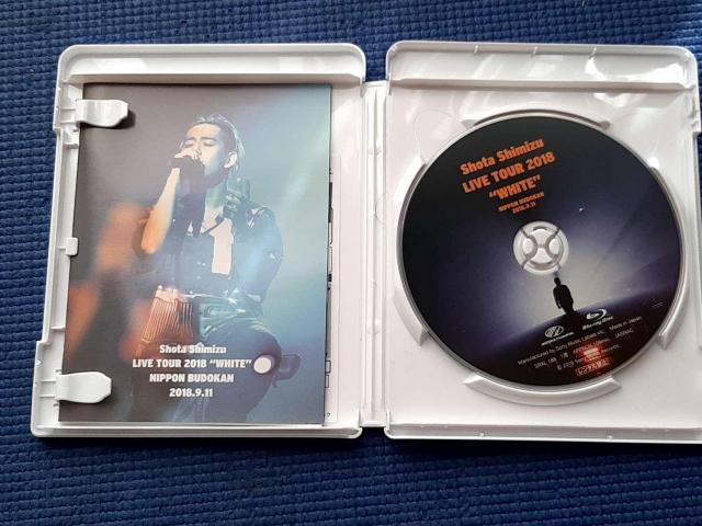 BD �����đ� LIVE TOUR 2018 �gWHITE" ���{�����ٌ��� �� CD/DVD/�r�f�I�� 