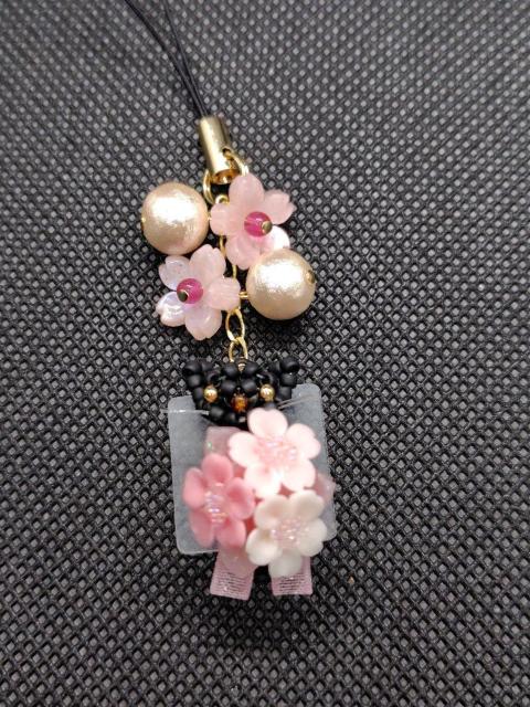 くろねこ桜じゃらじゃらストラップ < ペット/手芸/園芸 くろねこ桜じゃらじゃらストラップ < ペット/手芸/園芸の