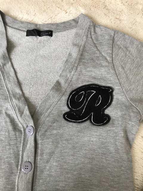 子供用 グレーカーディガン Mサイズ < キッズ/ベビー  子供用 グレーカーディガン Mサイズ < キッズ/ベビーの