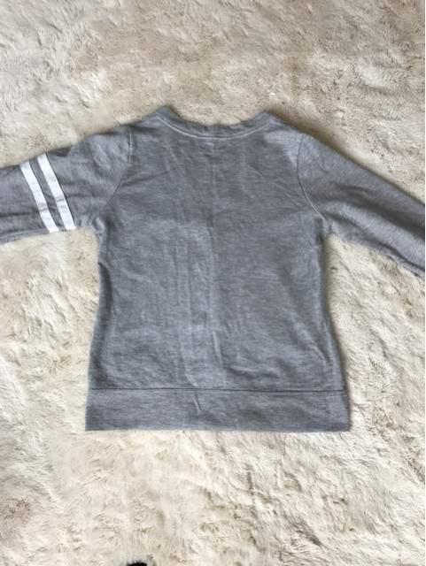 子供用 グレーカーディガン Mサイズ < キッズ/ベビー  子供用 グレーカーディガン Mサイズ < キッズ/ベビーの