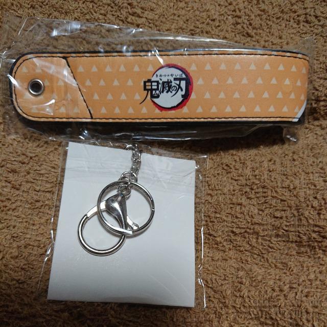 ■未使用■鬼滅の刃カフェ 我妻善逸 アクキーとボトルホルダー < アニメ/コミック/キャラクター  ■未使用■鬼滅の刃カフェ 我妻善逸 アクキーとボトルホルダー < アニメ/コミック/キャラクターの