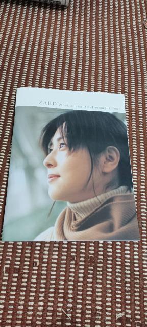 ZARD LIVE 2004 What a beautiful moment tour Full HD Edition パンフ < タレントグッズ  ZARD LIVE 2004 What a beautiful moment tour Full HD Edition パンフ  < タレントグッズの