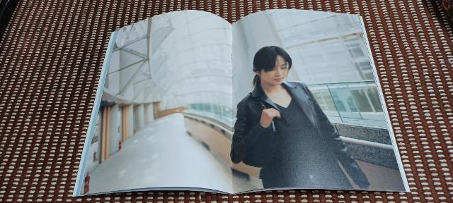 ZARD LIVE 2004 What a beautiful moment tour Full HD Edition パンフ < タレントグッズ  ZARD LIVE 2004 What a beautiful moment tour Full HD Edition パンフ < タレントグッズの