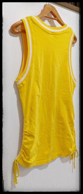 ★ESTABLSHED1923★Disney★ディズニー★タンクトップ★Tシャツ★白×黄色★Mサイズ★部屋着★まとめ買い歓迎★ < 女性ファッション  ★ESTABLSHED1923★Disney★ディズニー★タンクトップ★Tシャツ★白×黄色★Mサイズ★部屋着★まとめ買い歓迎★ < 女性ファッションの