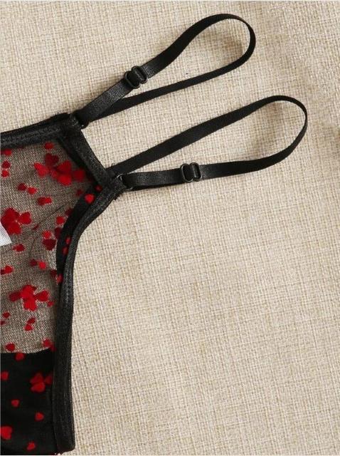大きいサイズ 大人のガーターベルト付Tバックショーツ L~3L RED < 女性ファッション  大きいサイズ 大人のガーターベルト付Tバックショーツ L~3L RED < 女性ファッションの