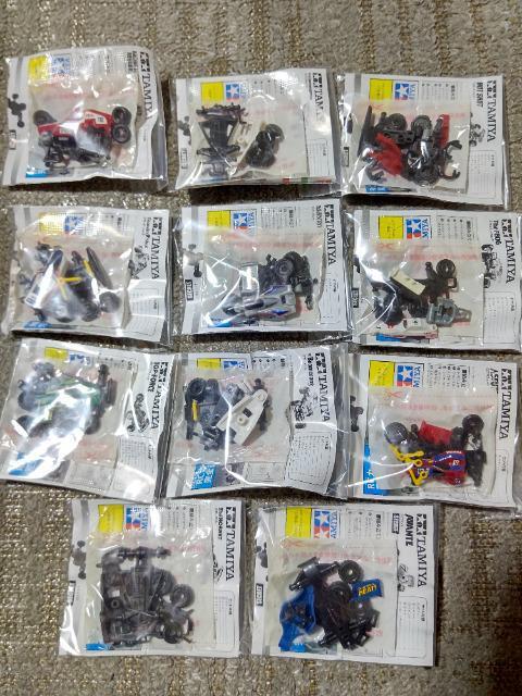 �W���[�W�A �^�~�� 1/10 �o�M�[�^�C�vRC�J�[ �S10��+1�V�[�N���b�g �P�[�X�L ���g�� �v���o�b�N�J�[2�� �� �z�r�[�� 