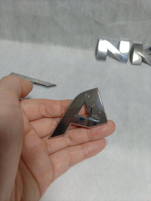 ※トヨタ「タンク」純正ゲートエンブレム品番75442-B1240 < 自動車/バイク ※トヨタ「タンク」純正ゲートエンブレム品番75442-B1240 < 自動車/バイク