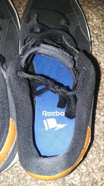 ローカットスニーカー Reebok リーボック 24.5cm 黒 < 女性ファッション  ローカットスニーカー Reebok リーボック 24.5cm 黒 < 女性ファッションの