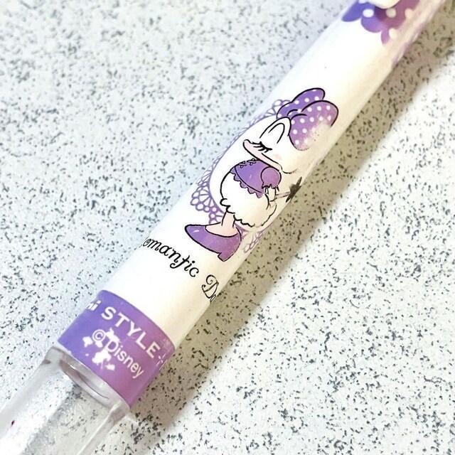 デイジーダック★uni スタイルフィット★3色ホルダー ボールペン★ディズニー ユニ < インテリア/ライフ  デイジーダック★uni スタイルフィット★3色ホルダー ボールペン★ディズニー ユニ < インテリア/ライフの