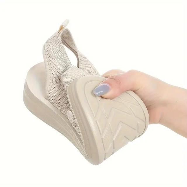 超お買い得2390円★ 新スタイル メッシュ スリッポン PUソール 快適で軽量 女性用ウォーキングサンダル ベージュ23.5cm < 女性ファッション  超お買い得2390円★ 新スタイル メッシュ スリッポン PUソール 快適で軽量 女性用ウォーキングサンダル ベージュ23.5cm < 女性ファッションの