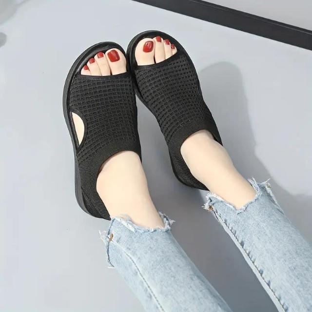 超お買い得2390円★ 新スタイル メッシュ スリッポン PUソール 快適で軽量 女性用ウォーキングサンダル ベージュ23.5cm < 女性ファッション  超お買い得2390円★ 新スタイル メッシュ スリッポン PUソール 快適で軽量 女性用ウォーキングサンダル ベージュ23.5cm < 女性ファッションの