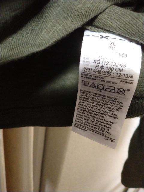 GAP150cmカーキ長袖カットソー恐竜ホログラム < キッズ/ベビー GAP150cmカーキ長袖カットソー恐竜ホログラム < キッズ/ベビーの