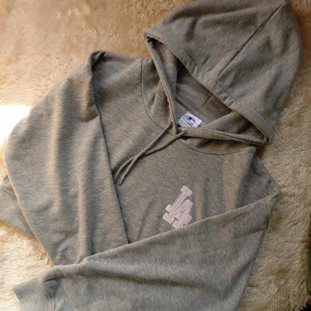 LAフード付きパーカー < 女性ファッション LAフード付きパーカー < 女性ファッションの